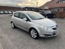 Vauxhall Corsa 1.4i 16v Design Hatchback