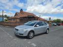 Ford Focus 1.6 Ghia 5dr