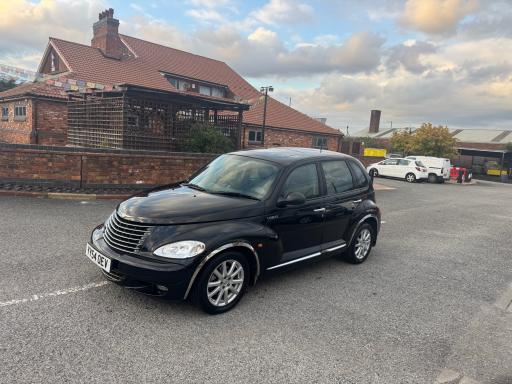 2004 PT CRUISER 2.0 LIMITED HATCHBACK PRICE 2,290 YEAR 2004 54 REG MILEAGE 68,200 ENGINE... photo