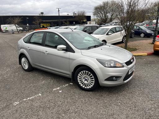 2009 FOCUS TITANIUM 100 AUTO PRICE 2,990 YEAR 2009 58 REG MILEAGE 108,282 ENGINE... photo